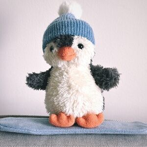 Jellycat Peanut Penguin Snowboarding NWT